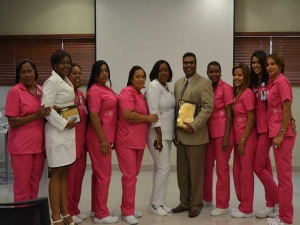 Hospital materno Reynaldo Almánzar celebra el día las Enfermeras