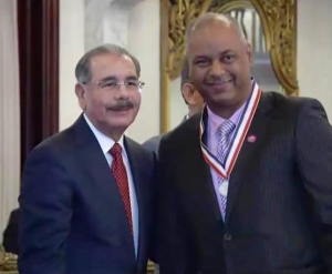 Hospital Reynaldo Almánzar agradece  premio a la calidad “Medalla de Plata”