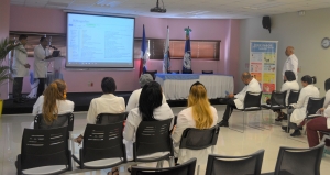 Hospital Materno Dr. Reynaldo Almánzar fortalece protocolos para tratar el dengue en mujeres embarazadas