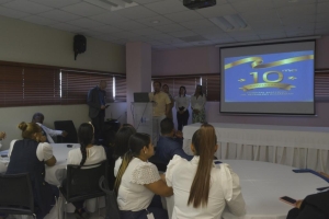 Hospital Materno Dr. Reynaldo Almánzar reconoce a 32 colaboradores en su décimo aniversario