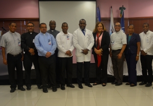 “El nivel que tiene este hospital es superior a algunas clínicas privadas”, afirma sacerdote durante visita al HMRA