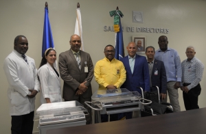 Hospital Materno Dr. Reynaldo Almánzar recibe donación de la Alcaldía de Santo Domingo Norte
