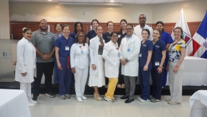 Hospital Materno Dr. Reynaldo Almánzar recibe delegación académica de la Universidad de Pensilvania